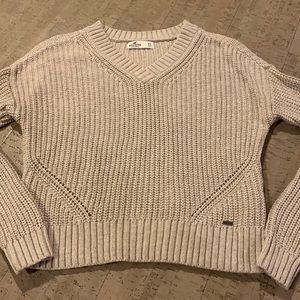 Beige V-Neck Knit Sweater from Hollister Size XS